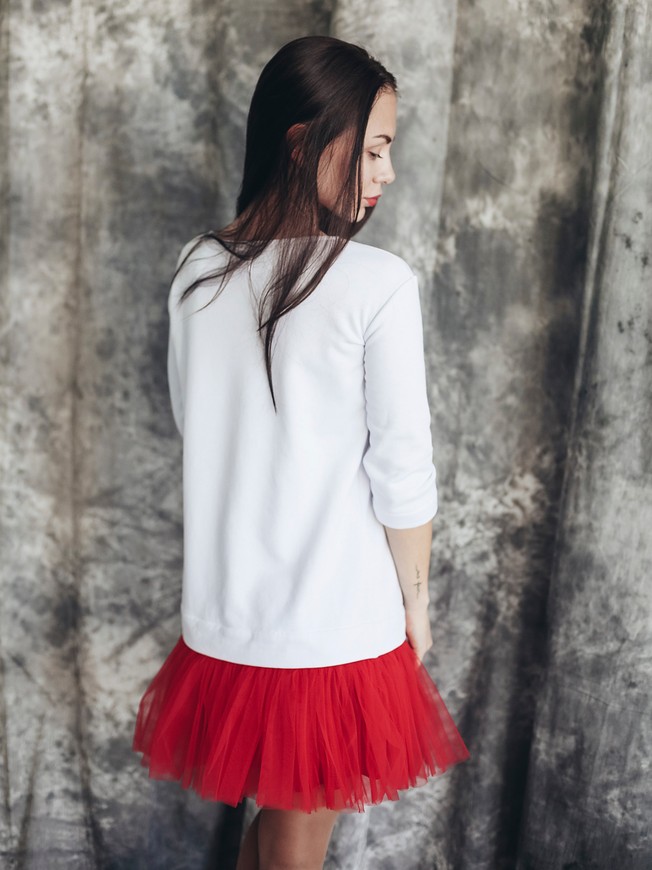 Constructor-dress white Airdress with removable red skirt