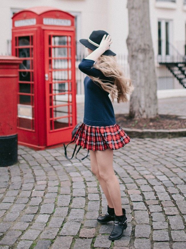 Constructor-dress Navy blue Airdress with removable red tartan skirt