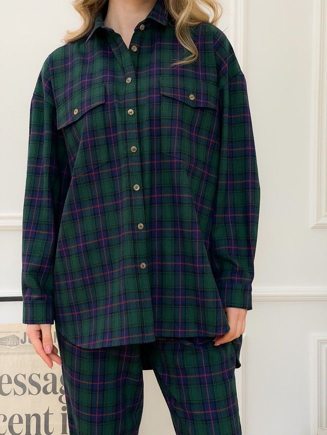 Shirt oversize Boyfriend's Tyu-Tyu! One size green in navy blue and red tartan