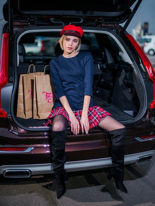 Сукня-конструктор AIRDRESS темно-синя зі знімною спідницею в червону клітинку