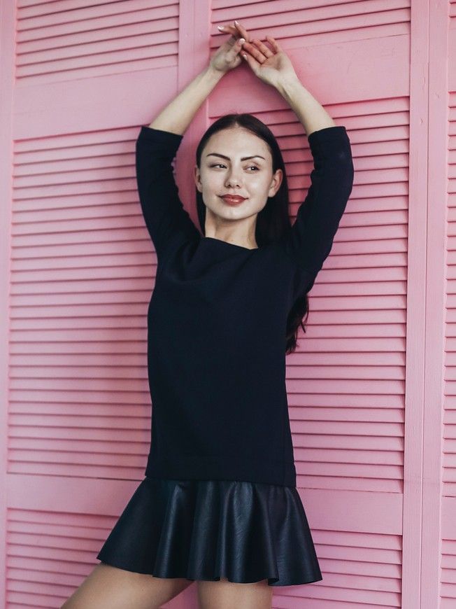 Сукня-конструктор AIRDRESS чорна зі знімною чорною спідницею з екошкіри