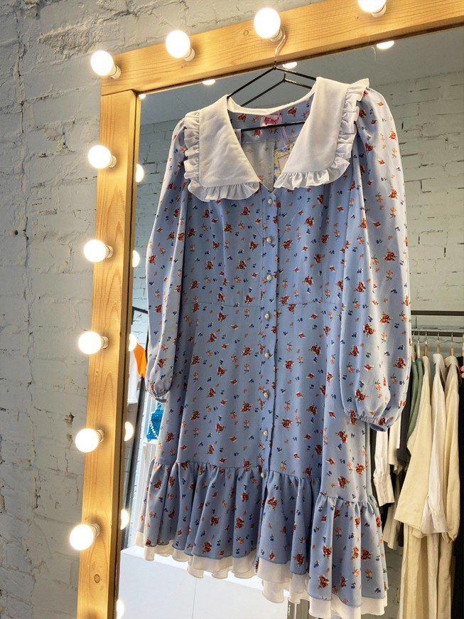 Платье на пуговках со съемным воротником и воланами Тю-Тю! XS голубое в цветочный принт мини