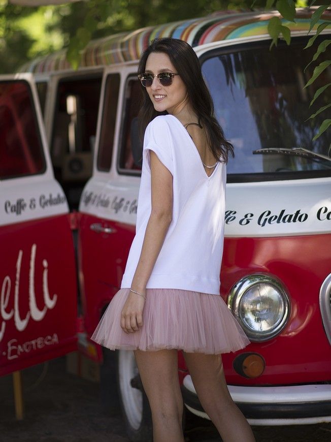 Constructor-dress white Airdress with removable blush pink skirt