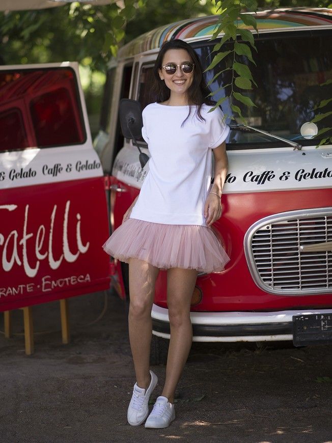 Constructor-dress white Airdress with removable blush pink skirt