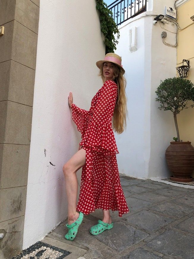 Beach chiffon long cover up with frills Tyu-Tyu! One Size red and white polka dot