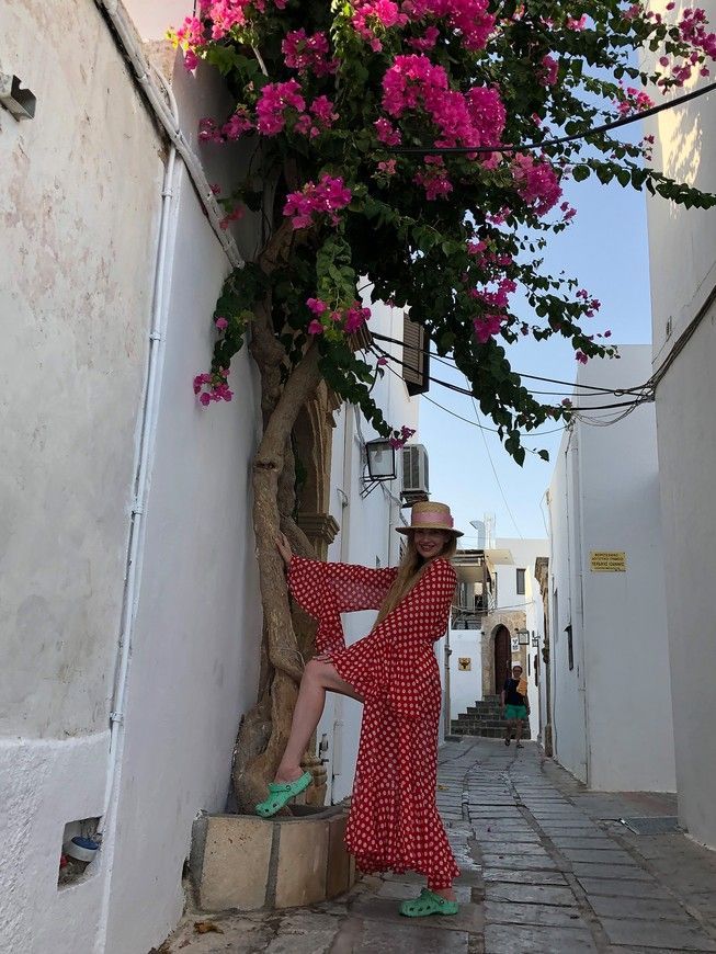Beach chiffon long cover up with frills Tyu-Tyu! One Size red and white polka dot