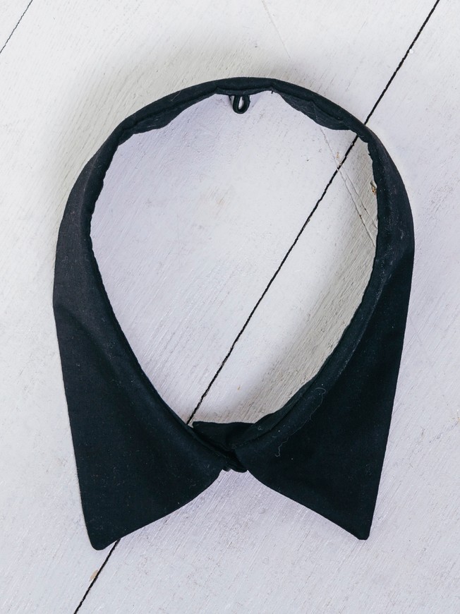 Removable stand collar black