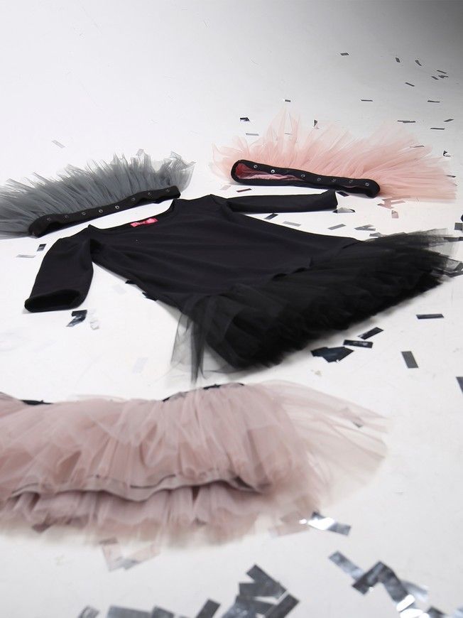 AIRDRESS set: black top and 6 removable skirts (lush smoky, latte, blush pink, marsala, graphite gray)