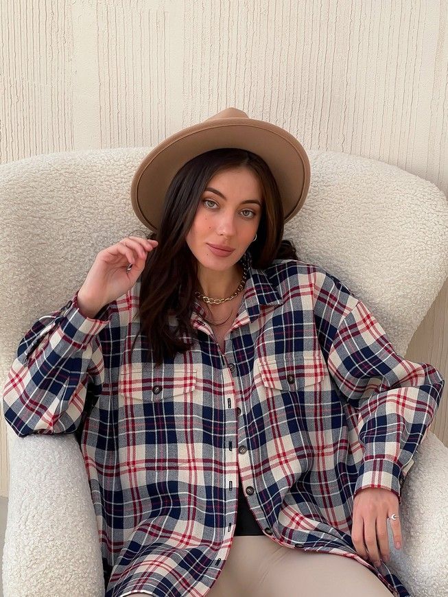 Shirt oversize Boyfriend's Tyu-Tyu! One size milk in navy blue and red tartan