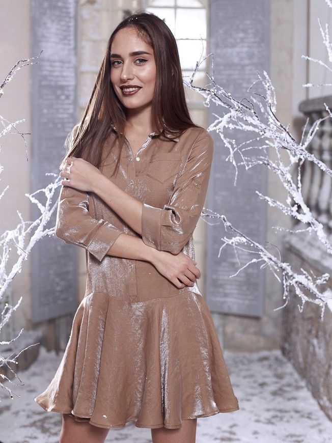 Golden Shirt Sandskirt