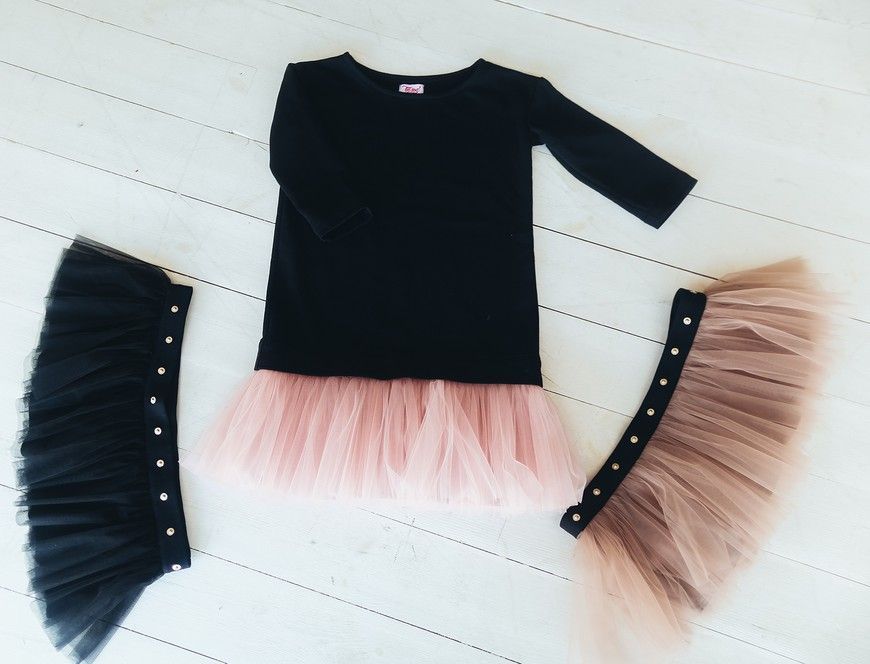AIRDRESS set: black top and 3 removable skirts (lush blush pink, black, latte)
