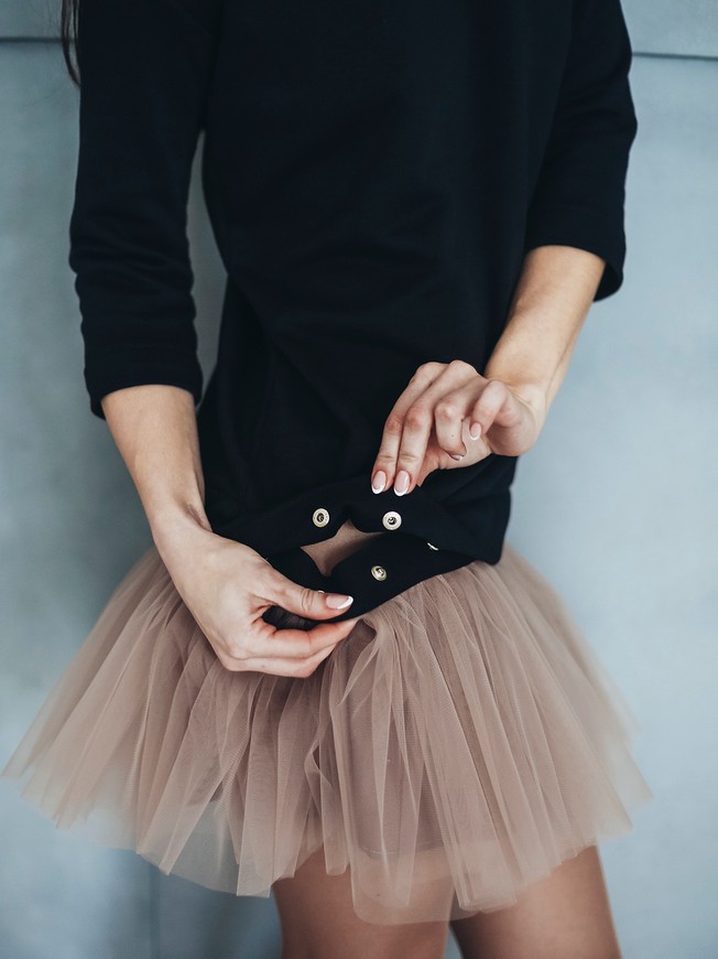 Сукня-конструктор AIRDRESS чорна зі знімною спідницею латте