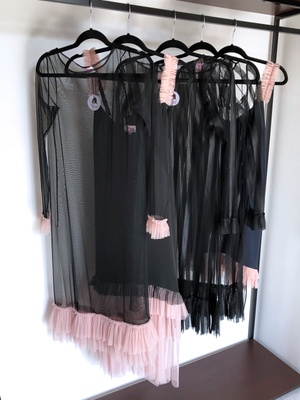 Сукня-сітка Tulle Dress чорна з пудровими воланами