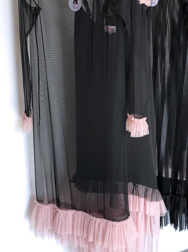 Платье-сетка Tulle Dress черное с пудровыми воланами